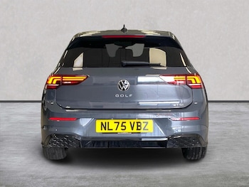 Used Volkswagen Golf 2025 for sale - 78512069: Photo