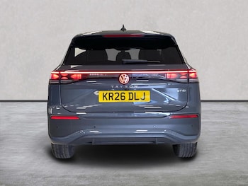 Used Volkswagen Touran 2026 for sale - 79115342: Photo