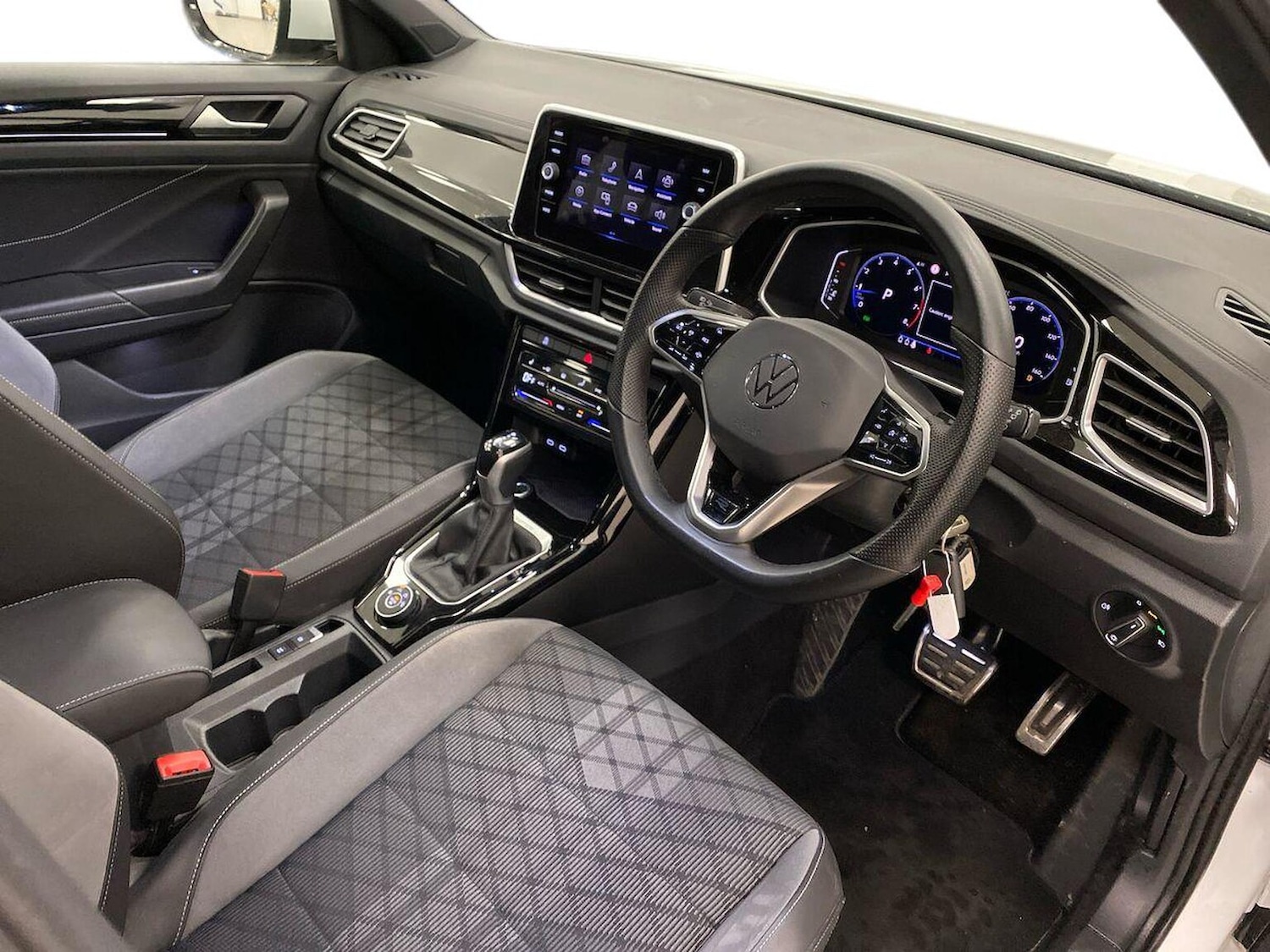 Used Volkswagen T-Roc 2022 for sale - 77555321: Photo 15