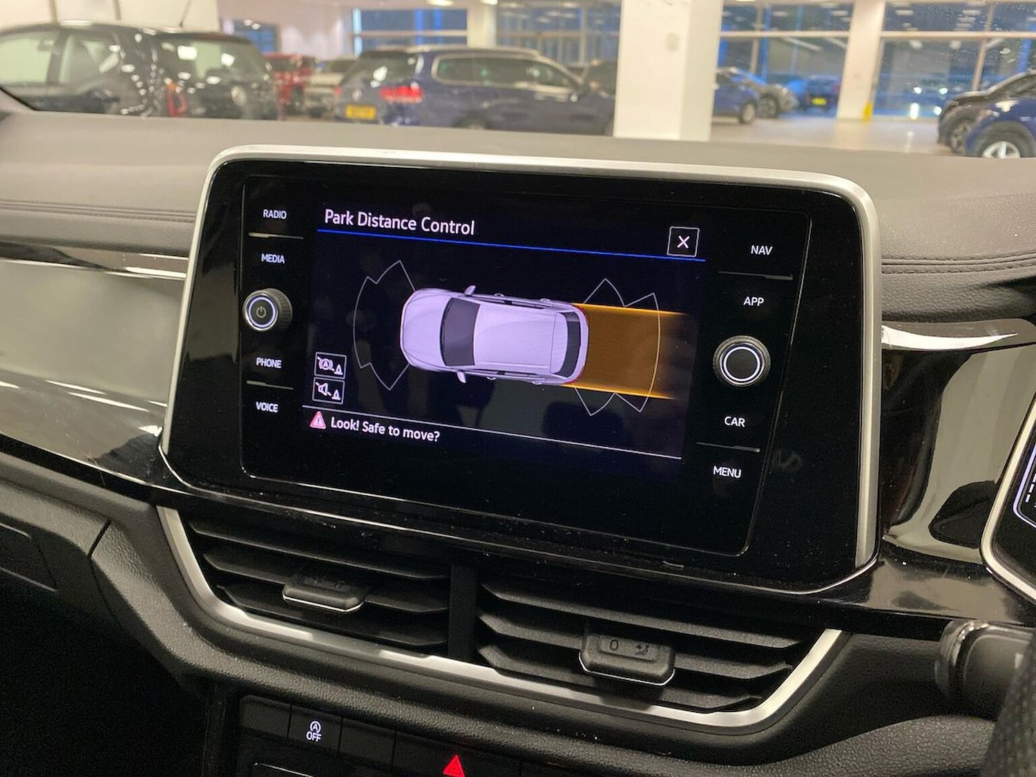 Used Volkswagen T-Roc 2022 for sale - 77555321: Photo 23