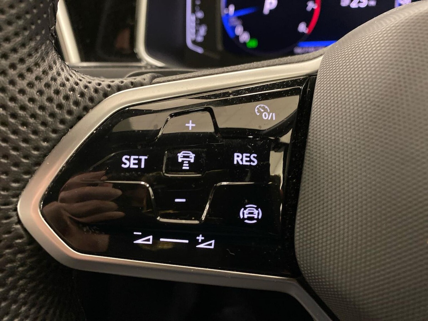 Used Volkswagen T-Roc 2022 for sale - 77555321: Photo 27