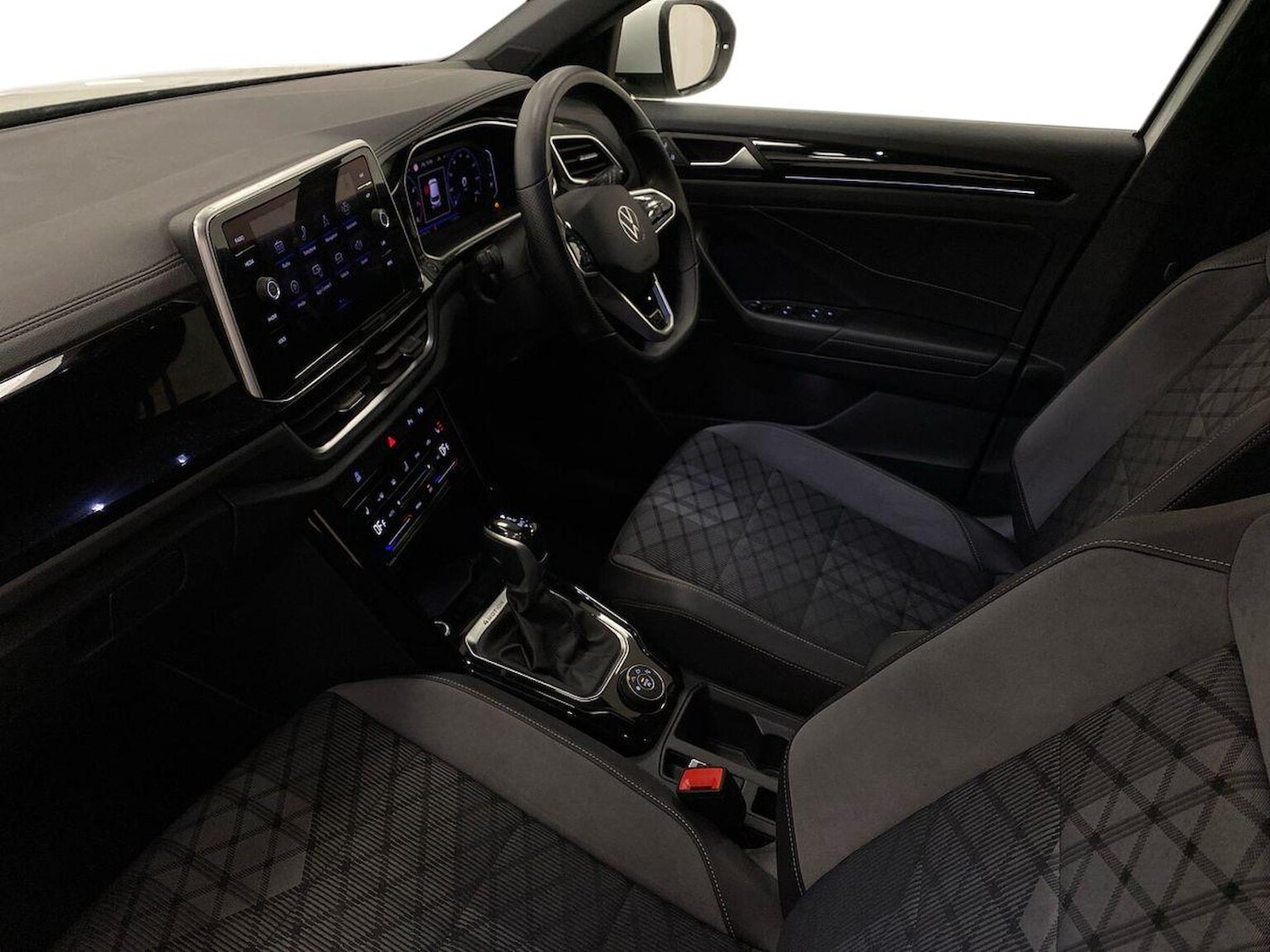 Used Volkswagen T-Roc 2022 for sale - 77555321: Photo 7