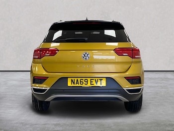 Used Volkswagen T-Roc 2019 for sale - 79419296: Photo