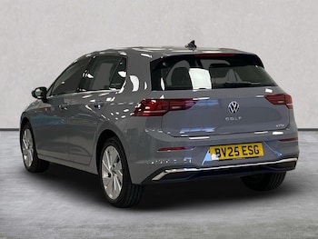 Used Volkswagen Golf 2025 for sale - 75737452: Photo