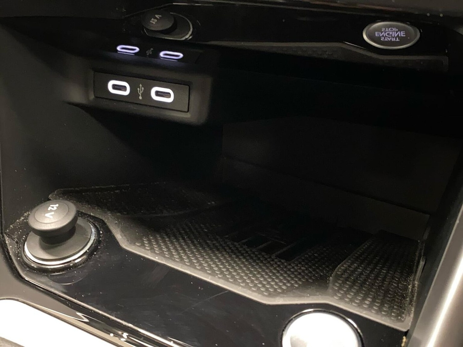 Used Volkswagen T-Roc 2025 for sale - 76663009: Photo 29