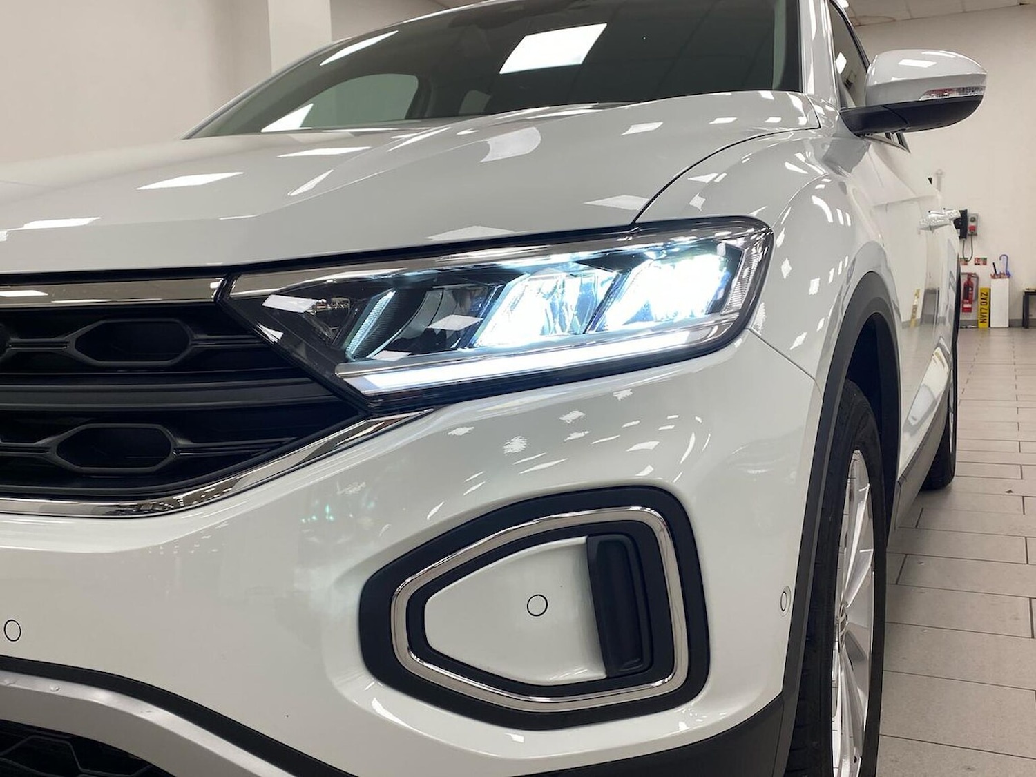 Used Volkswagen T-Roc 2025 for sale - 76663009: Photo 34