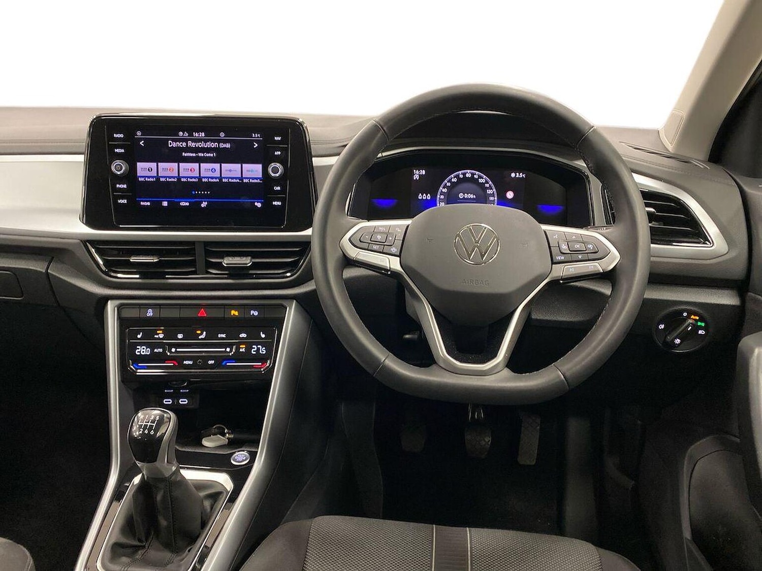 Used Volkswagen T-Roc 2025 for sale - 76663009: Photo 9