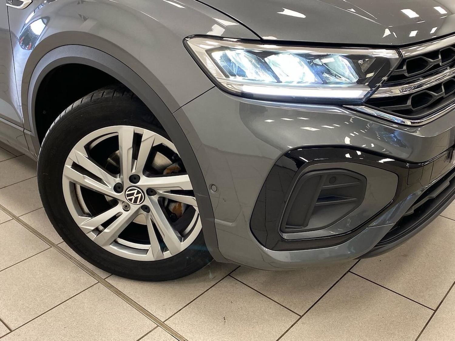 Used Volkswagen T-Roc 2022 for sale - 76682603: Photo 28