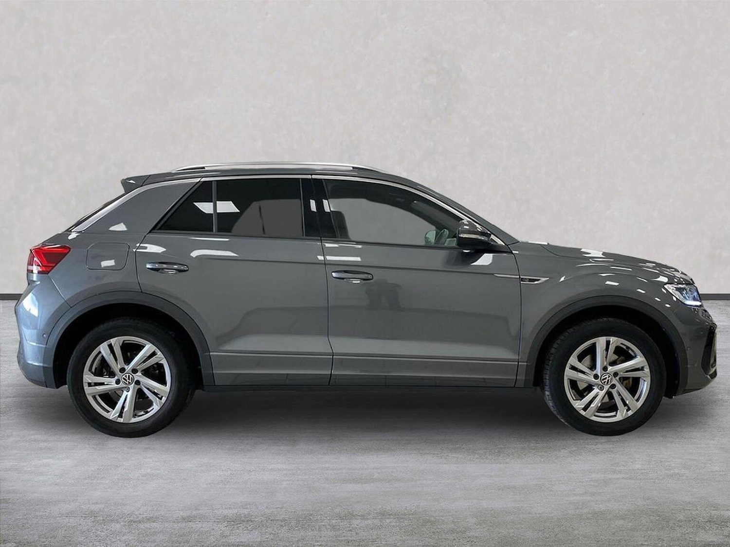 Used Volkswagen T-Roc 2022 for sale - 76682603: Photo 3