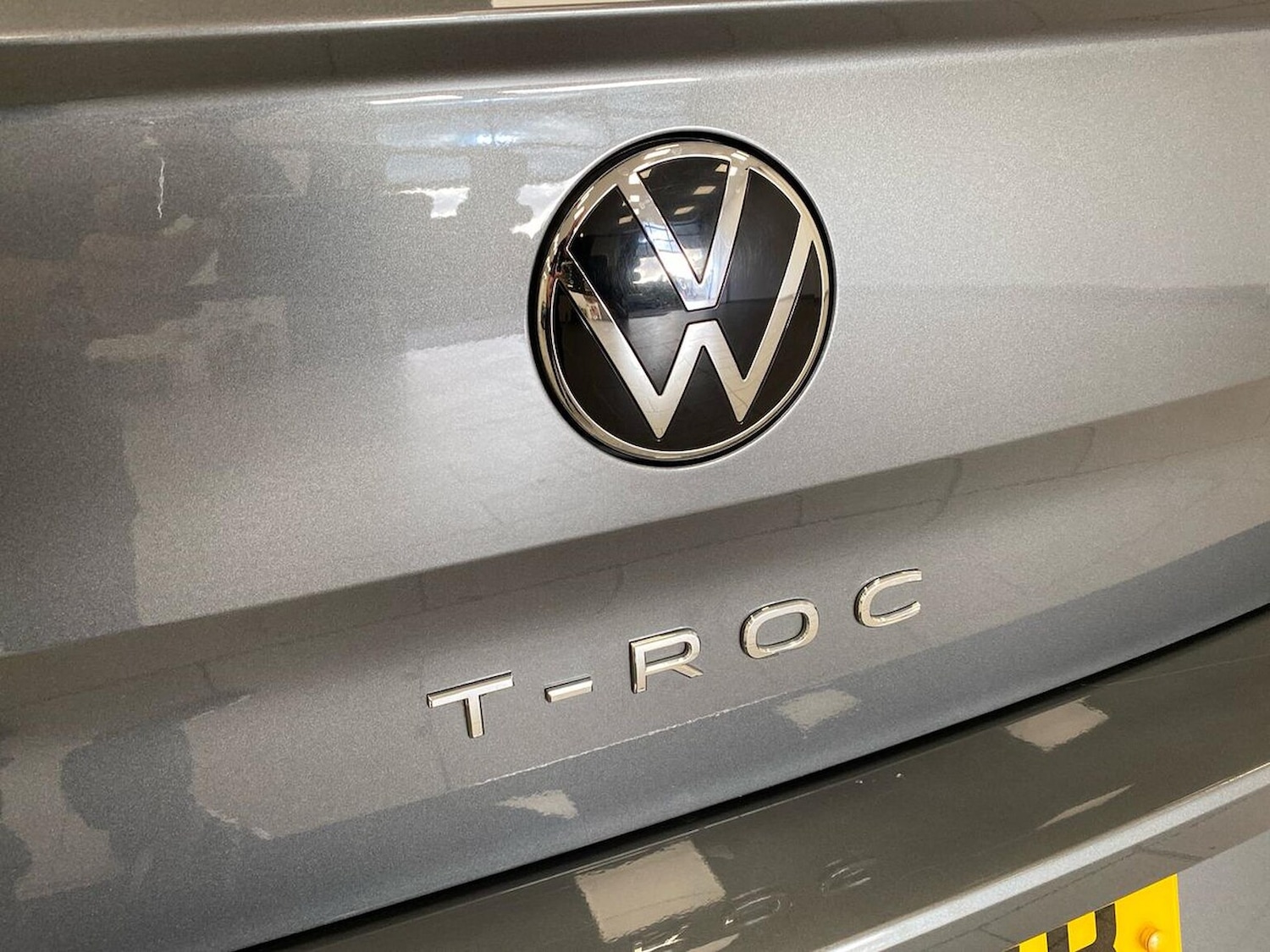 Used Volkswagen T-Roc 2022 for sale - 76682603: Photo 32