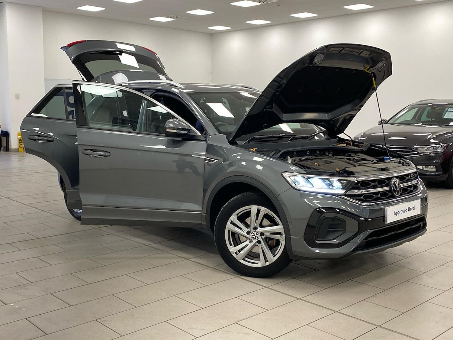 Used Volkswagen T-Roc 2022 for sale - 76682603: Photo 40