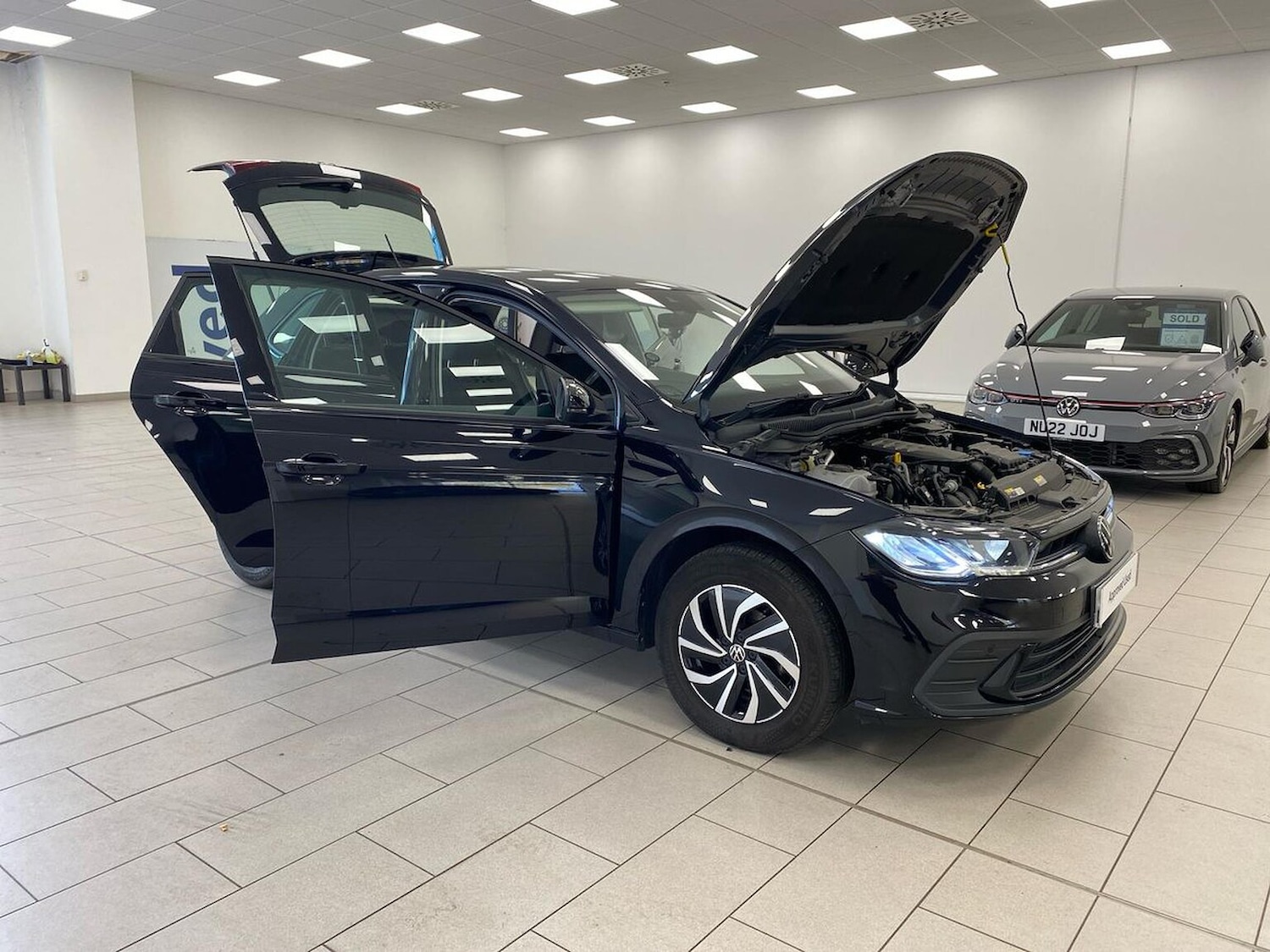 Used Volkswagen Polo 2022 for sale - 76932284: Photo 40