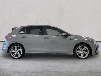 Used Volkswagen Golf 2024 for sale - 78296872: Photo