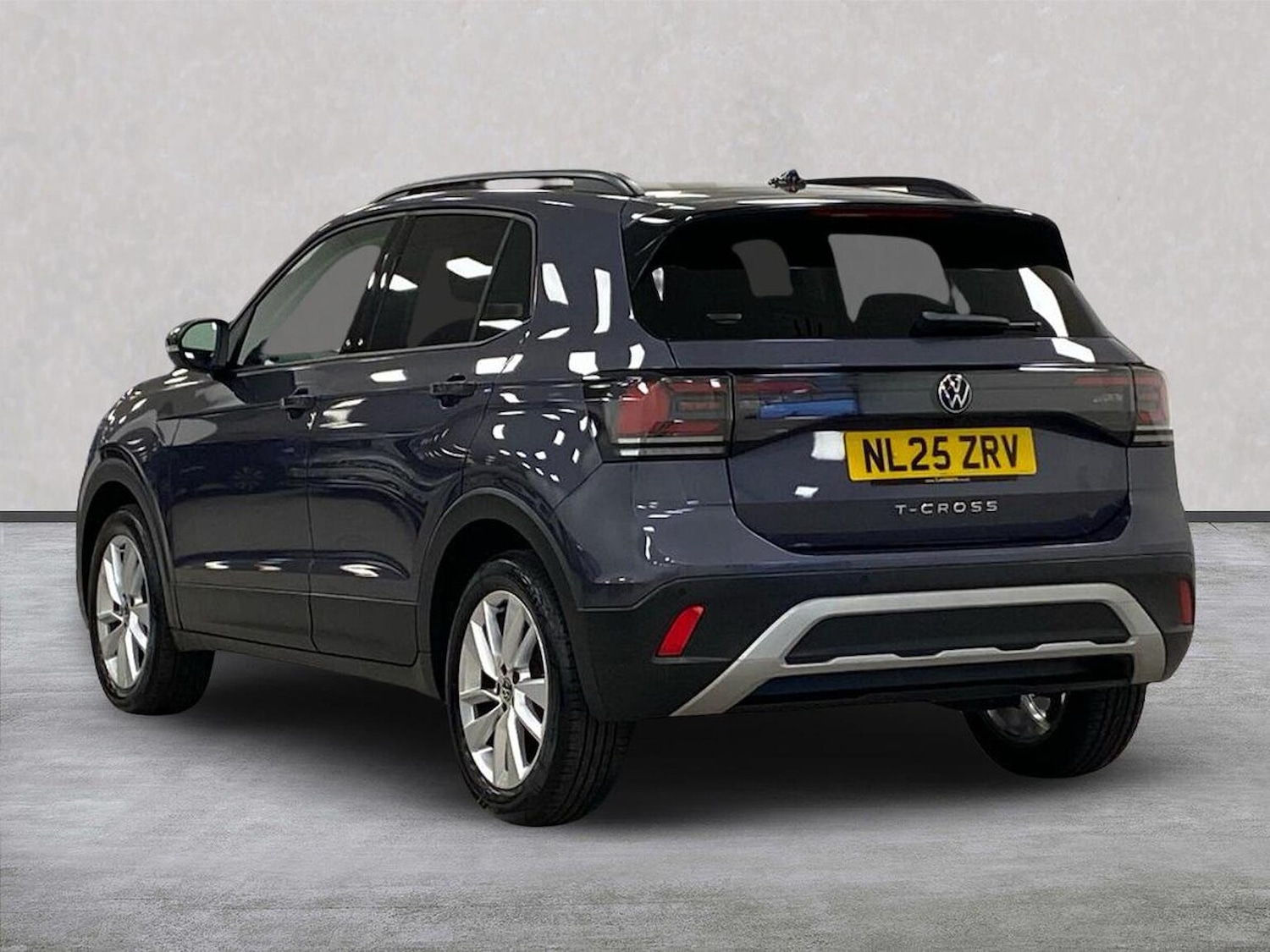 Used Volkswagen T-Cross 2025 for sale - 76510768: Photo 2