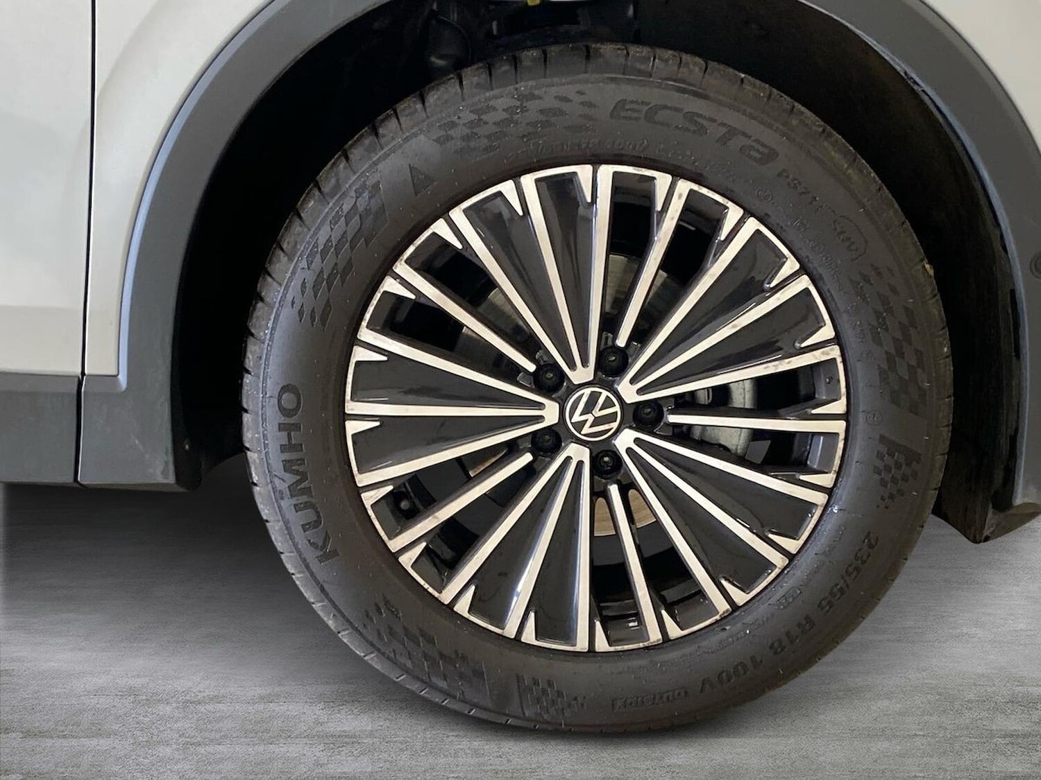 Used Volkswagen Tiguan 2026 for sale - 77845361: Photo 6