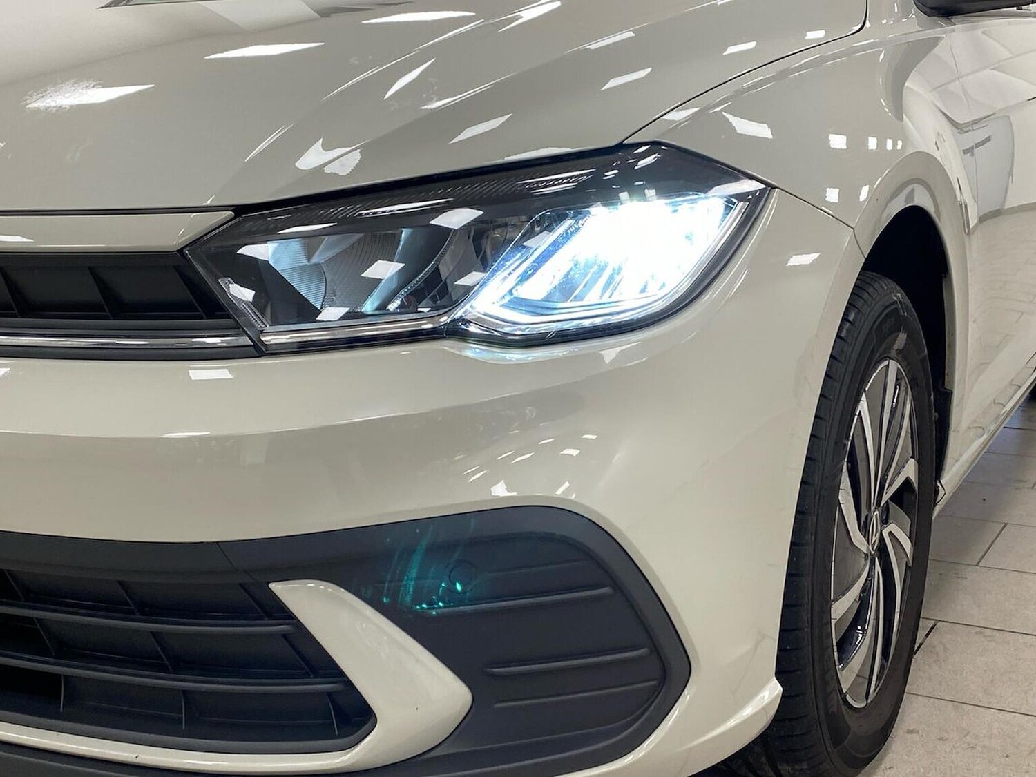 Used Volkswagen Polo 2023 for sale - 77759323: Photo 34