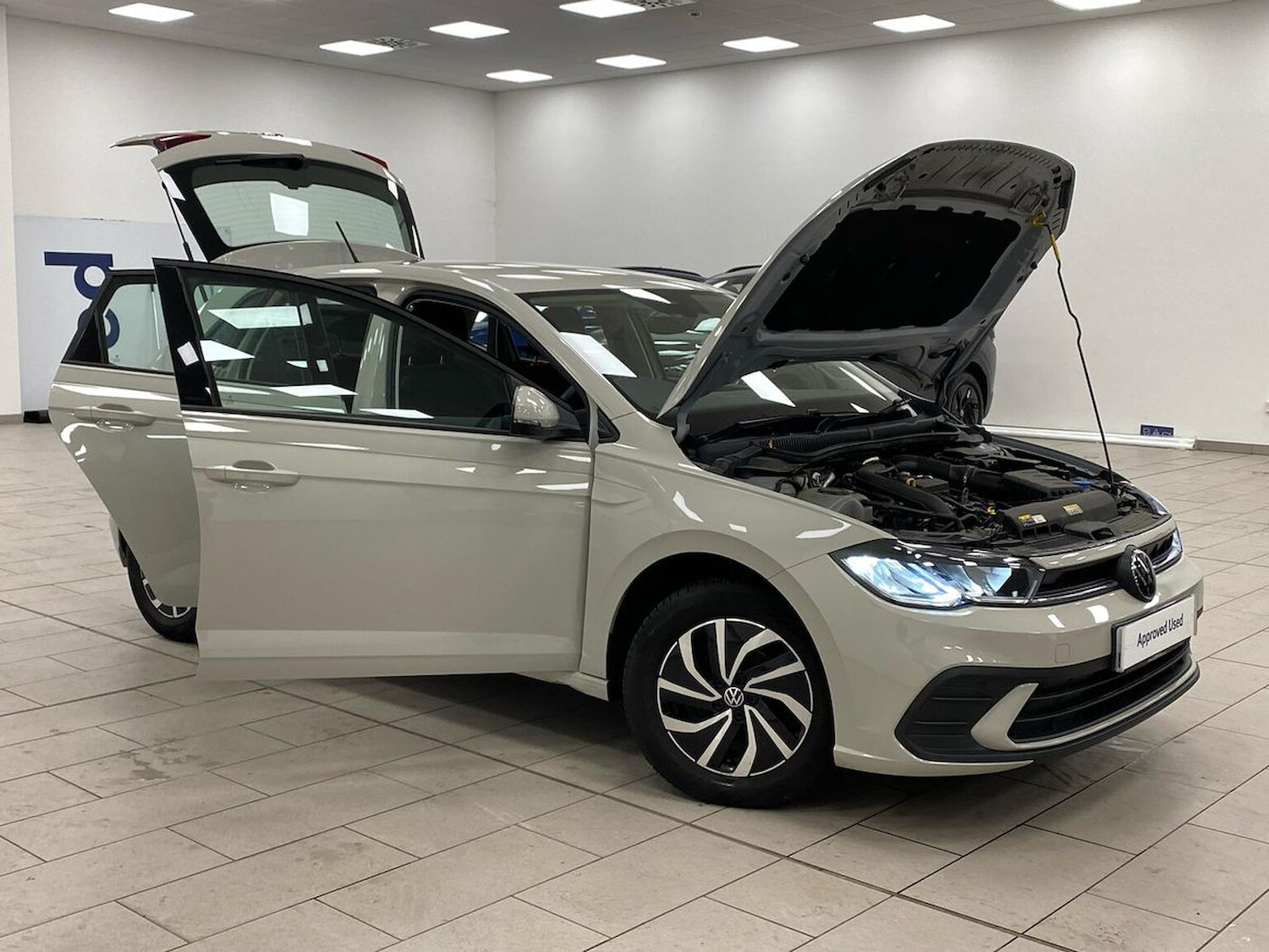 Used Volkswagen Polo 2023 for sale - 77759323: Photo 40