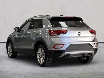 Used Volkswagen T-Roc 2025 for sale - 77487425: Photo