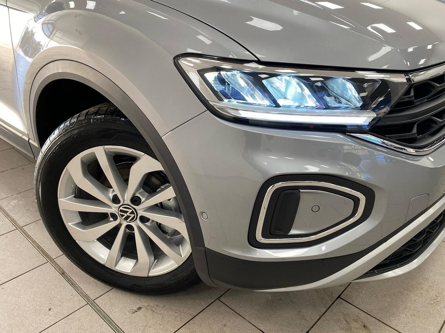 Used Volkswagen T-Roc 2025 for sale - 77487425: Photo 30