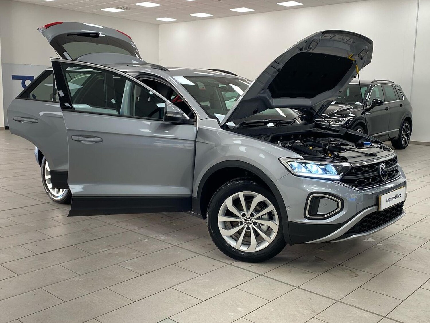 Used Volkswagen T-Roc 2025 for sale - 77487425: Photo 40