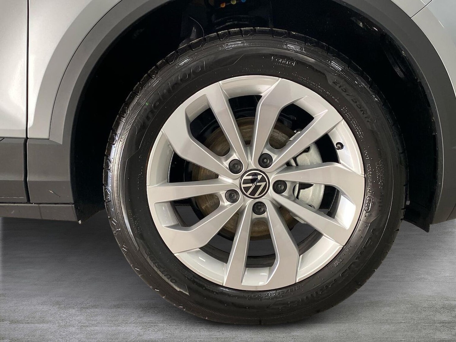 Used Volkswagen T-Roc 2025 for sale - 77487425: Photo 6