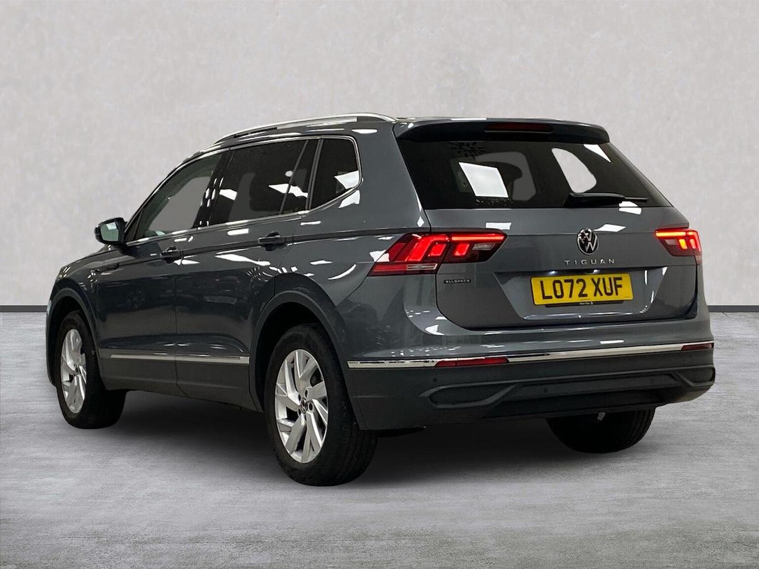 Used Volkswagen Tiguan Allspace 2022 for sale - 76877922: Photo 2