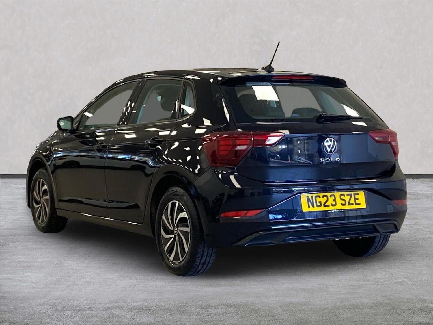 Used Volkswagen Polo 2023 for sale - 78194658: Photo 2