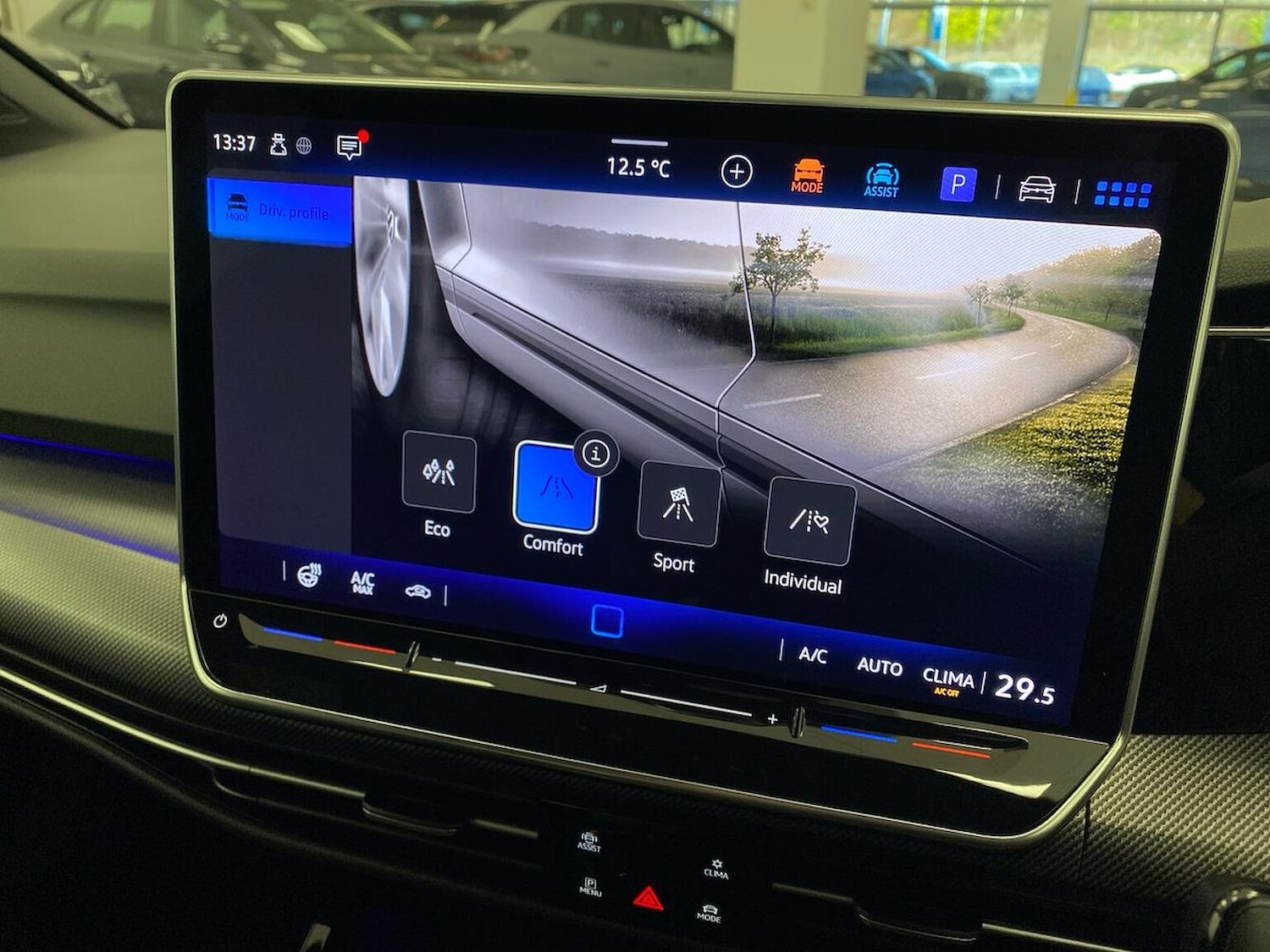 Used Volkswagen Golf 2025 for sale - 77676366: Photo 25