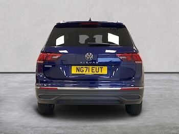 Used Volkswagen Tiguan Allspace 2021 for sale - 76663005: Photo