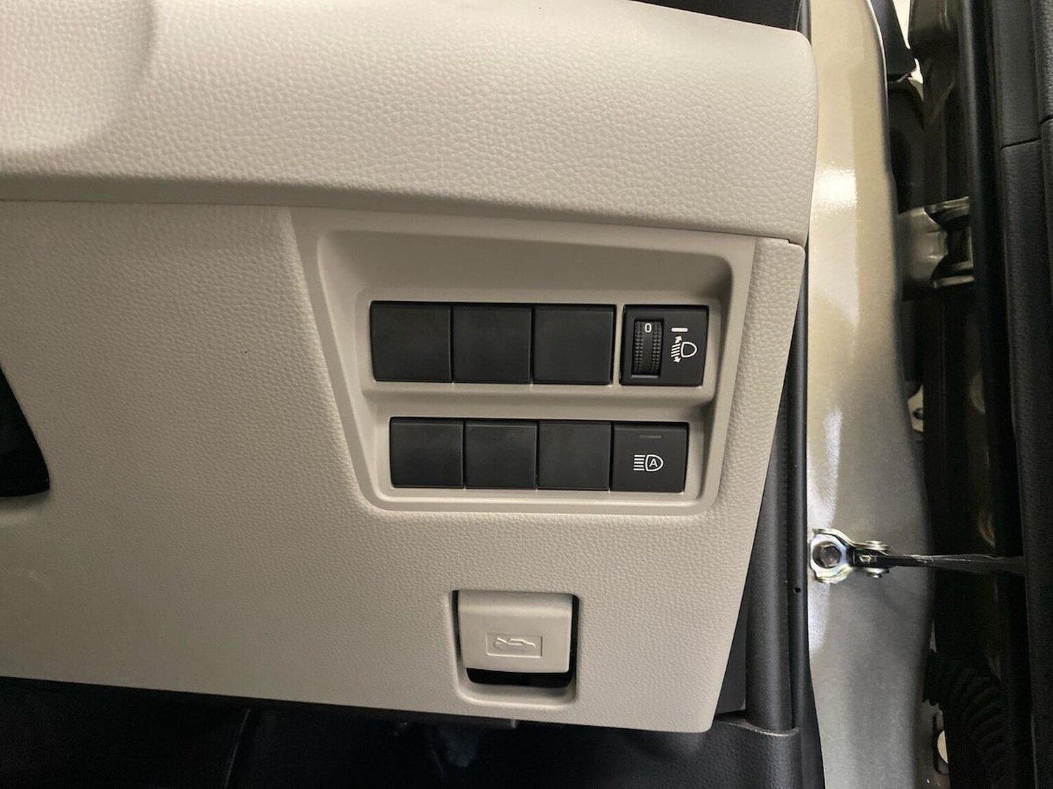 Used Toyota Yaris 2023 for sale - 78194531: Photo 22