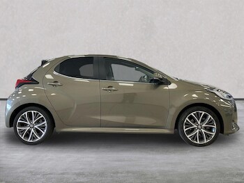 Used Toyota Yaris 2023 for sale - 78194531: Photo