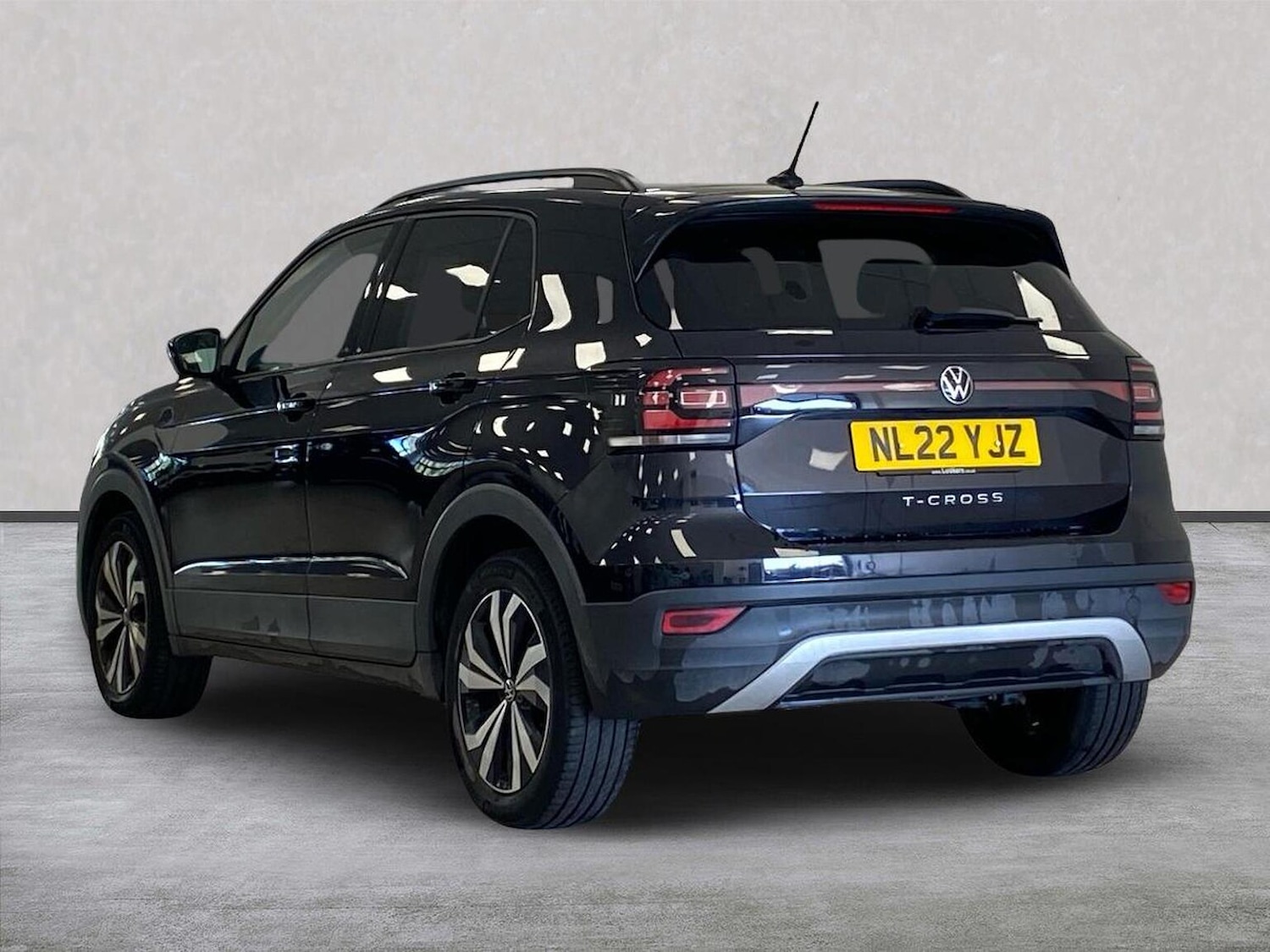 Used Volkswagen T-Cross 2022 for sale - 78194419: Photo 2