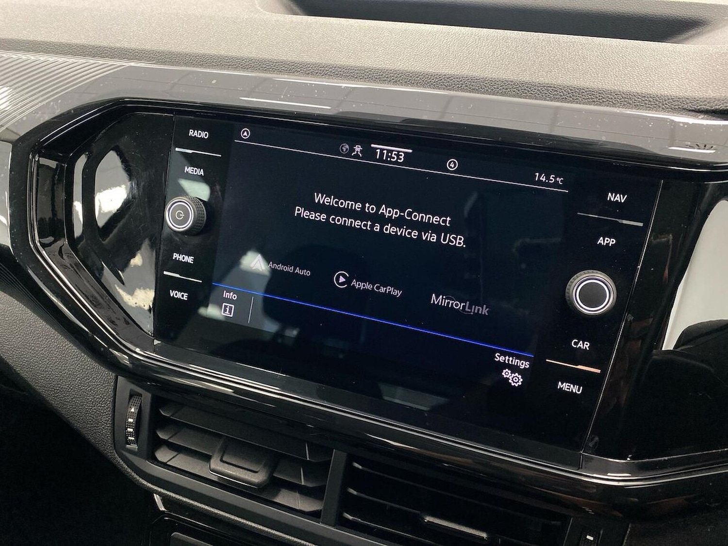 Used Volkswagen T-Cross 2022 for sale - 78194419: Photo 24