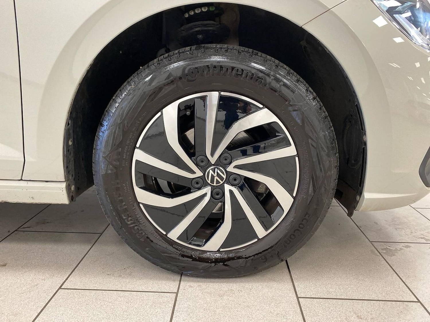 Used Volkswagen Polo 2023 for sale - 76554274: Photo 6