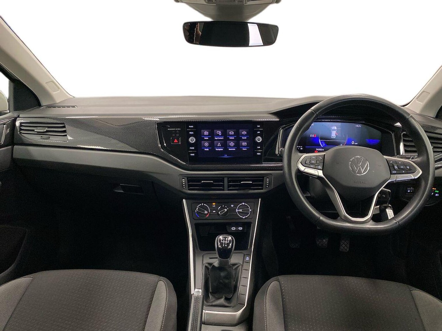 Used Volkswagen Polo 2023 for sale - 76554274: Photo 8