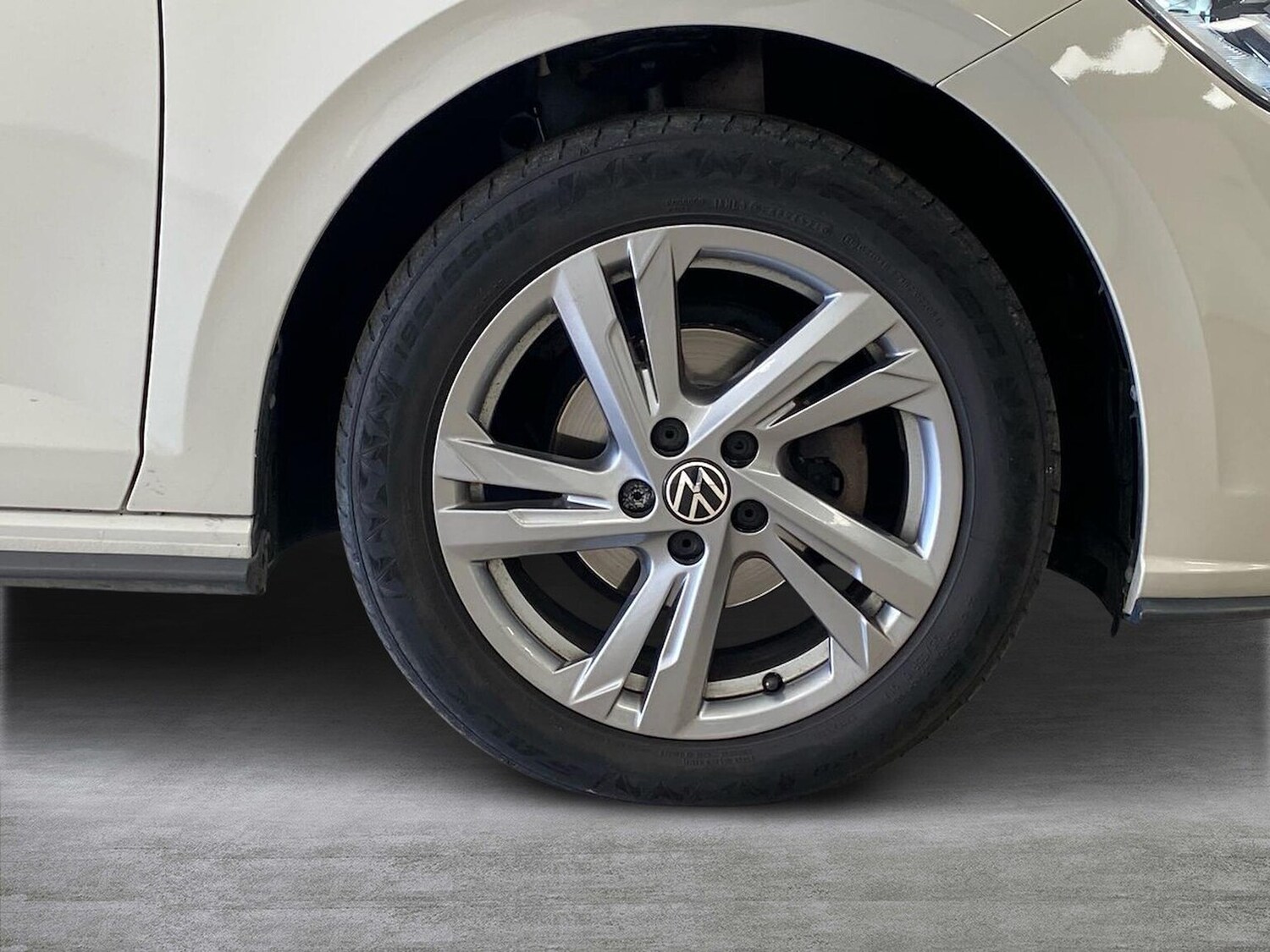 Used Volkswagen Polo 2023 for sale - 78195103: Photo 6