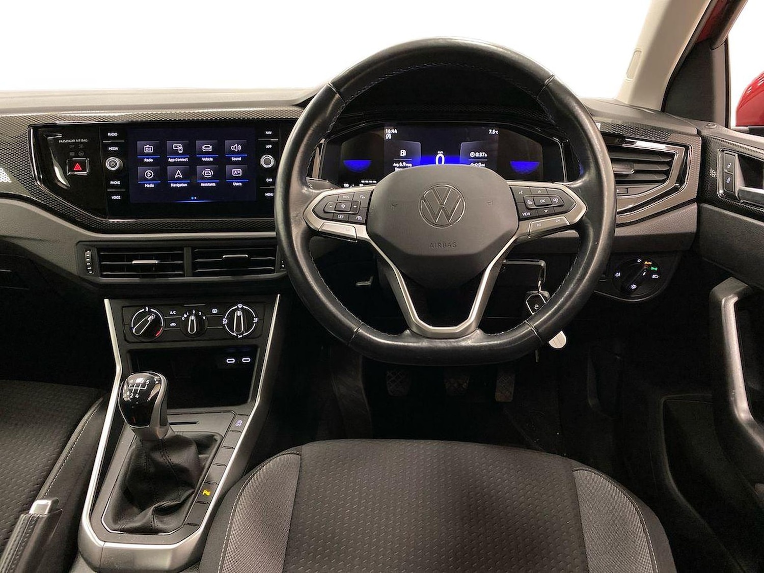 Used Volkswagen Polo 2023 for sale - 77889343: Photo 9