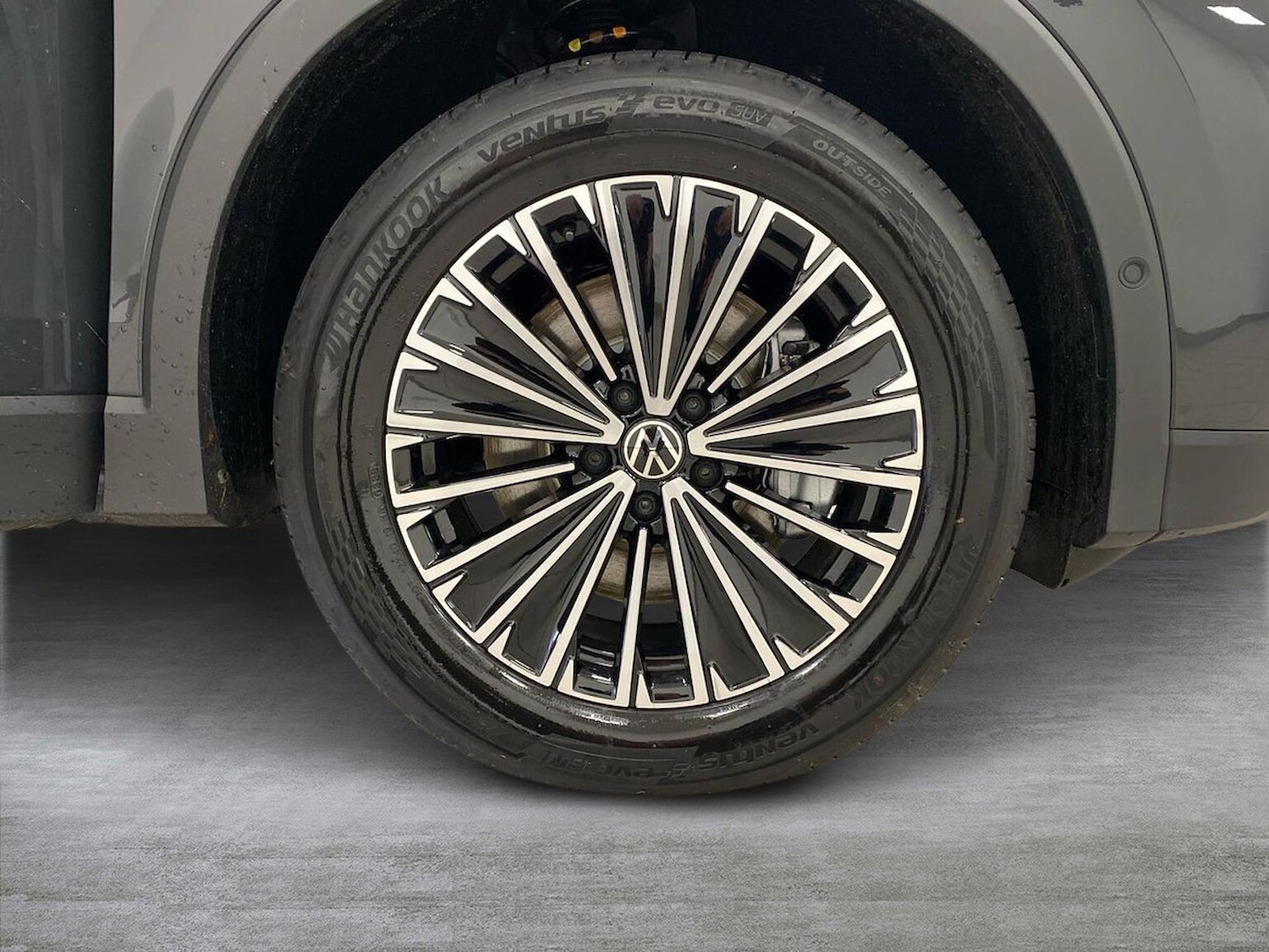 Used Volkswagen Tiguan 2025 for sale - 76566507: Photo 6