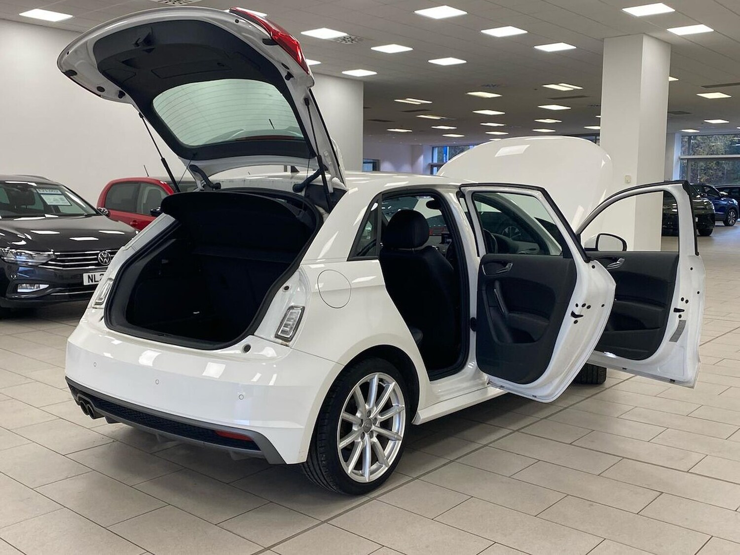 Used Audi A1 2017 for sale - 76763398: Photo 39