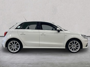 Used Audi A1 2017 for sale - 76763398: Photo