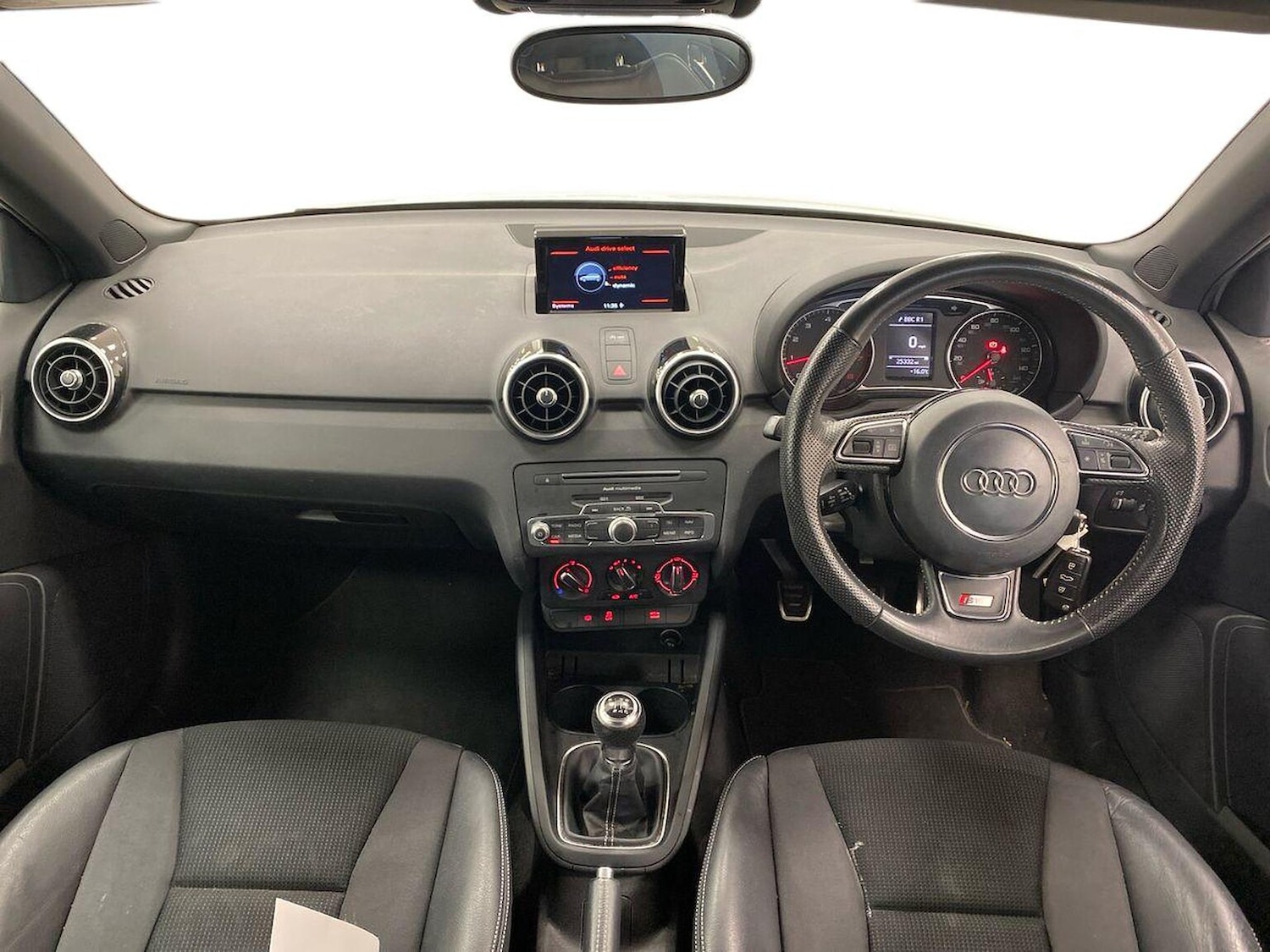 Used Audi A1 2017 for sale - 76763398: Photo 8