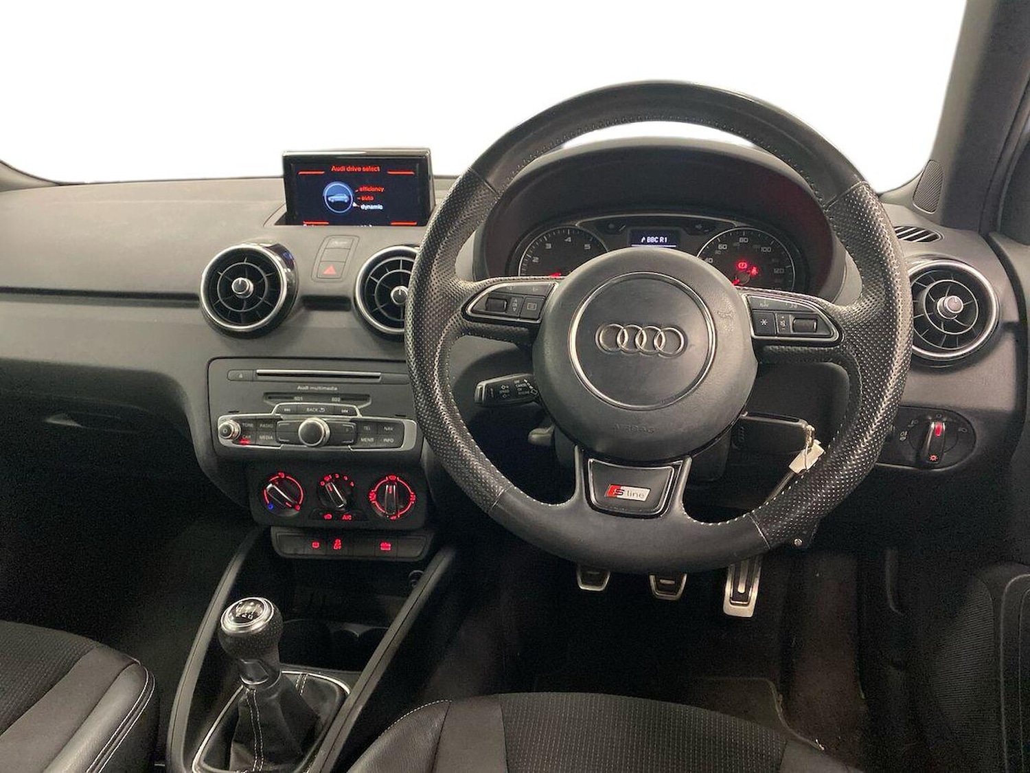 Used Audi A1 2017 for sale - 76763398: Photo 9