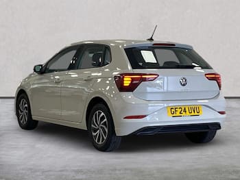 Used Volkswagen Polo 2024 for sale - 79650007: Photo