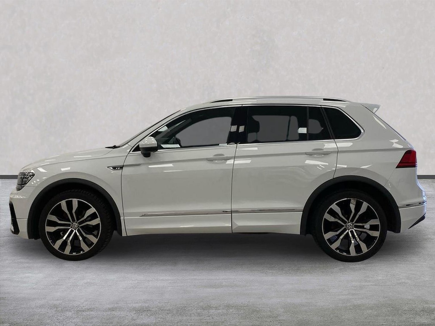 Used Volkswagen Tiguan 2018 for sale - 78194527: Photo 19