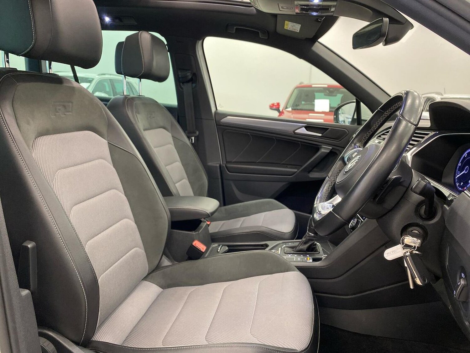 Used Volkswagen Tiguan 2018 for sale - 78194527: Photo 31