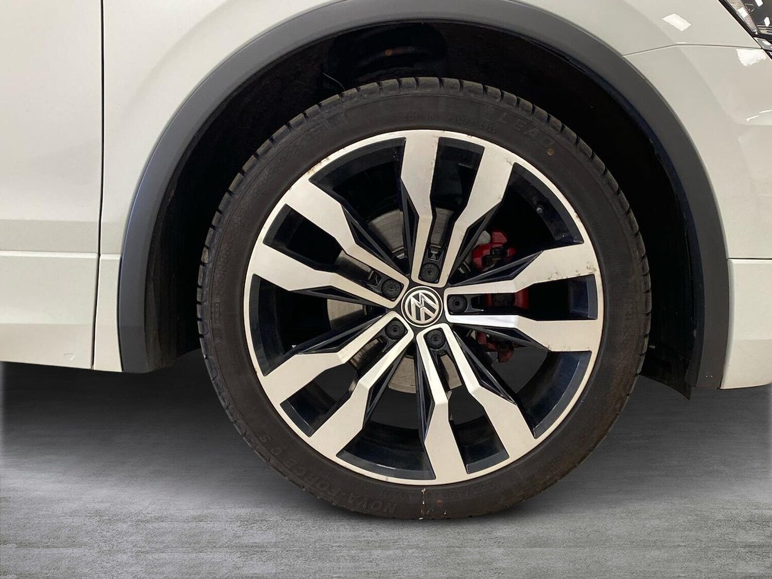 Used Volkswagen Tiguan 2018 for sale - 78194527: Photo 6