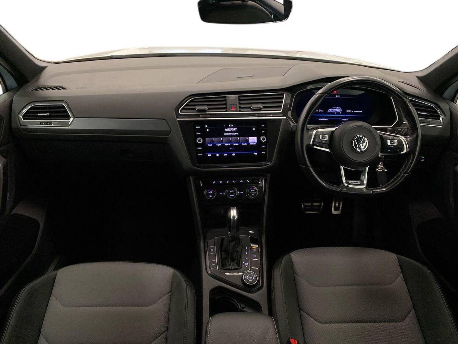 Used Volkswagen Tiguan 2018 for sale - 78194527: Photo 8