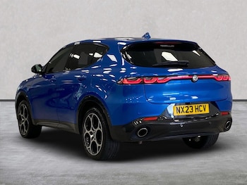 Used Alfa Romeo Tonale 2023 for sale - 76011087: Photo 2