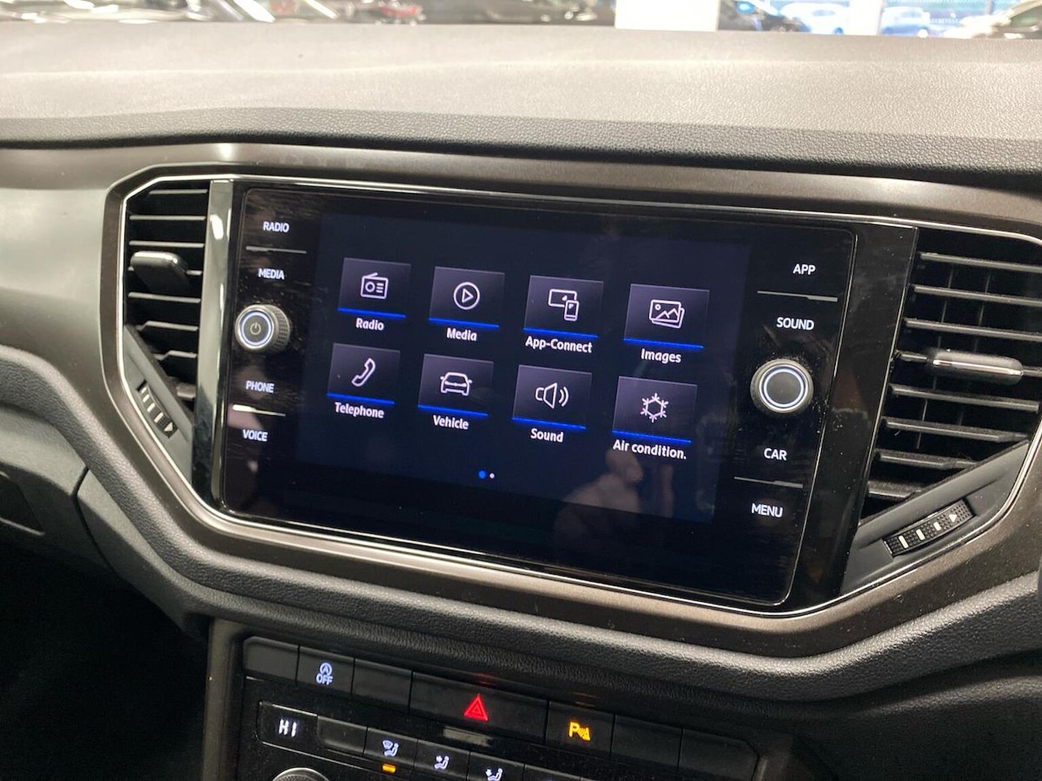 Used Volkswagen T-Roc 2019 for sale - 77056823: Photo 13