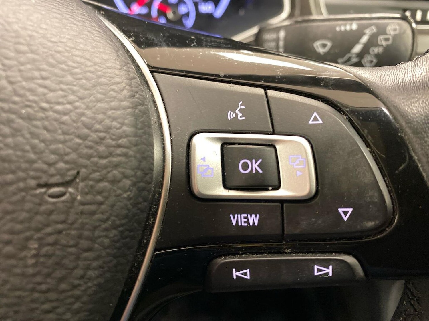 Used Volkswagen T-Roc 2019 for sale - 77056823: Photo 28